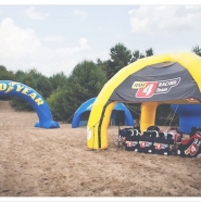 Miasteczko dmuchańcowe RMF 4 Racing Team